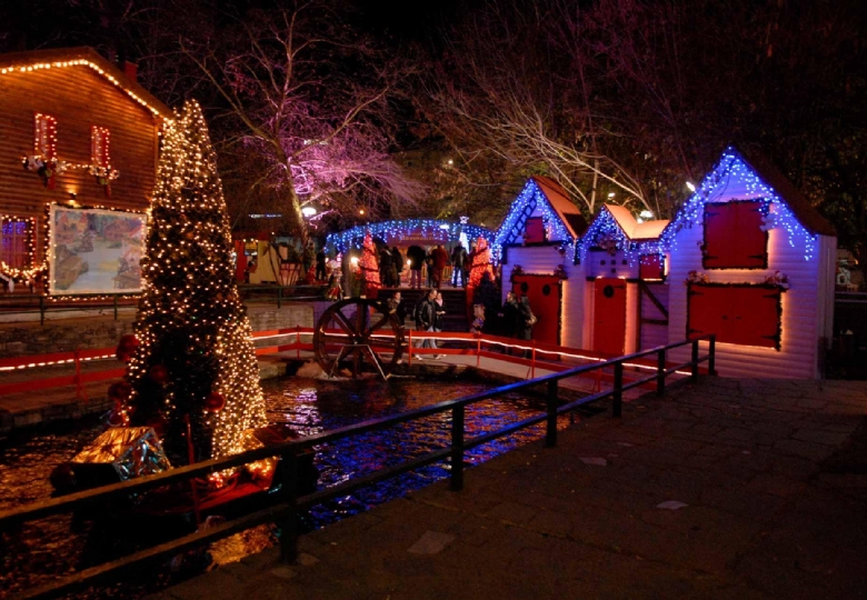 SELANİK & KAVALA   Noel Pazarları Turu!