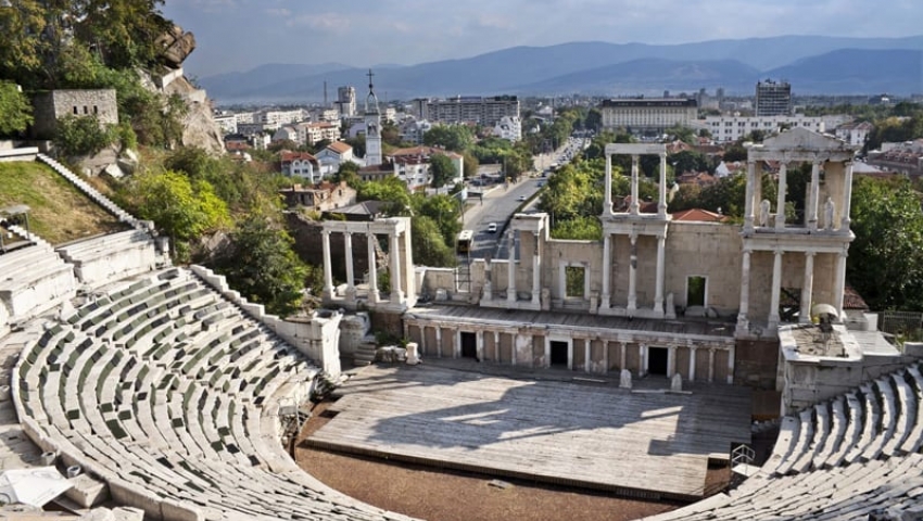 Balkan Üçgeni Turu 3 Gece 4 Gün